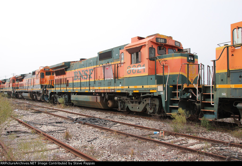 BNSF 581